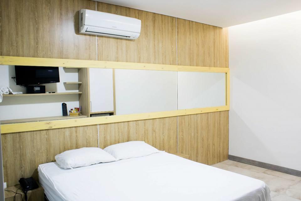 Hotel Piso 12 Bello Kültér fotó